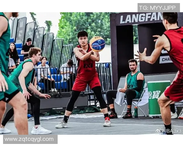 上海篮球队在大师赛中的实力展现与未来发展潜力分析 上海篮球队在大师赛中的实力展现与未来发展潜力分析