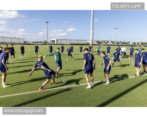 足球明星欢庆瞬间高清图片分享尽享足球魅力与激情时刻 足球明星欢庆瞬间高清图片分享尽享足球魅力与激情时刻