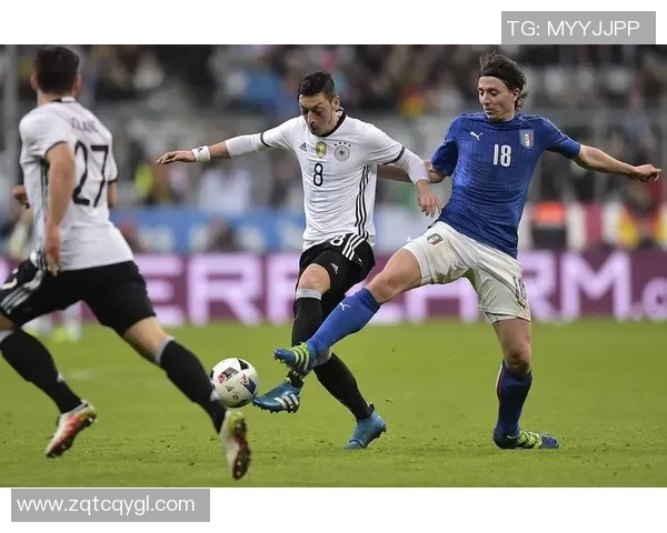 上海足球队实力揭秘:从战术到球员全方位解析足球巨献 上海足球队实力揭秘:从战术到球员全方位解析足球巨献