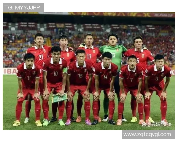 中国七号足球明星的传奇之路与未来发展展望 中国七号足球明星的传奇之路与未来发展展望